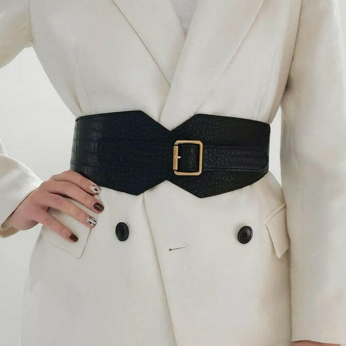 Retro Women Black Belt.