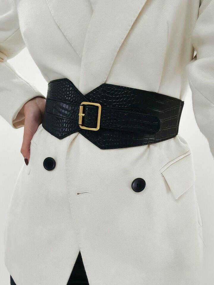 Retro Women Black Belt.