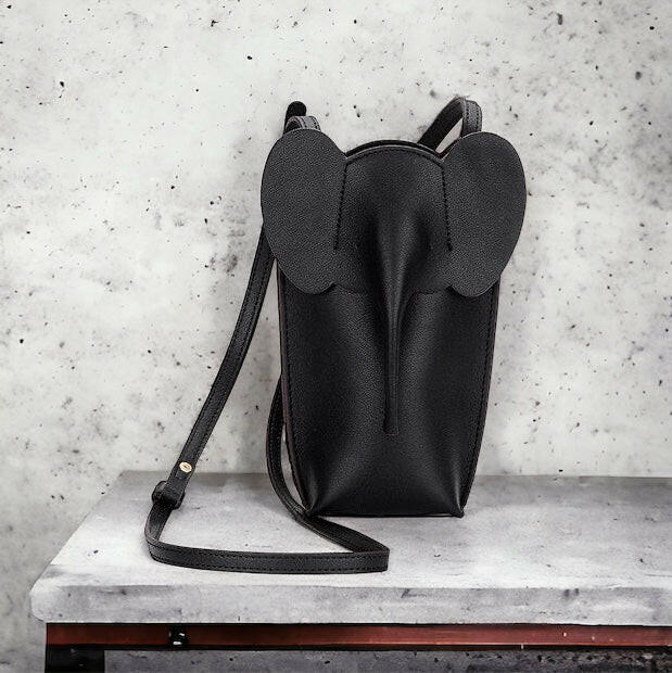 Ele’s Home | Black.