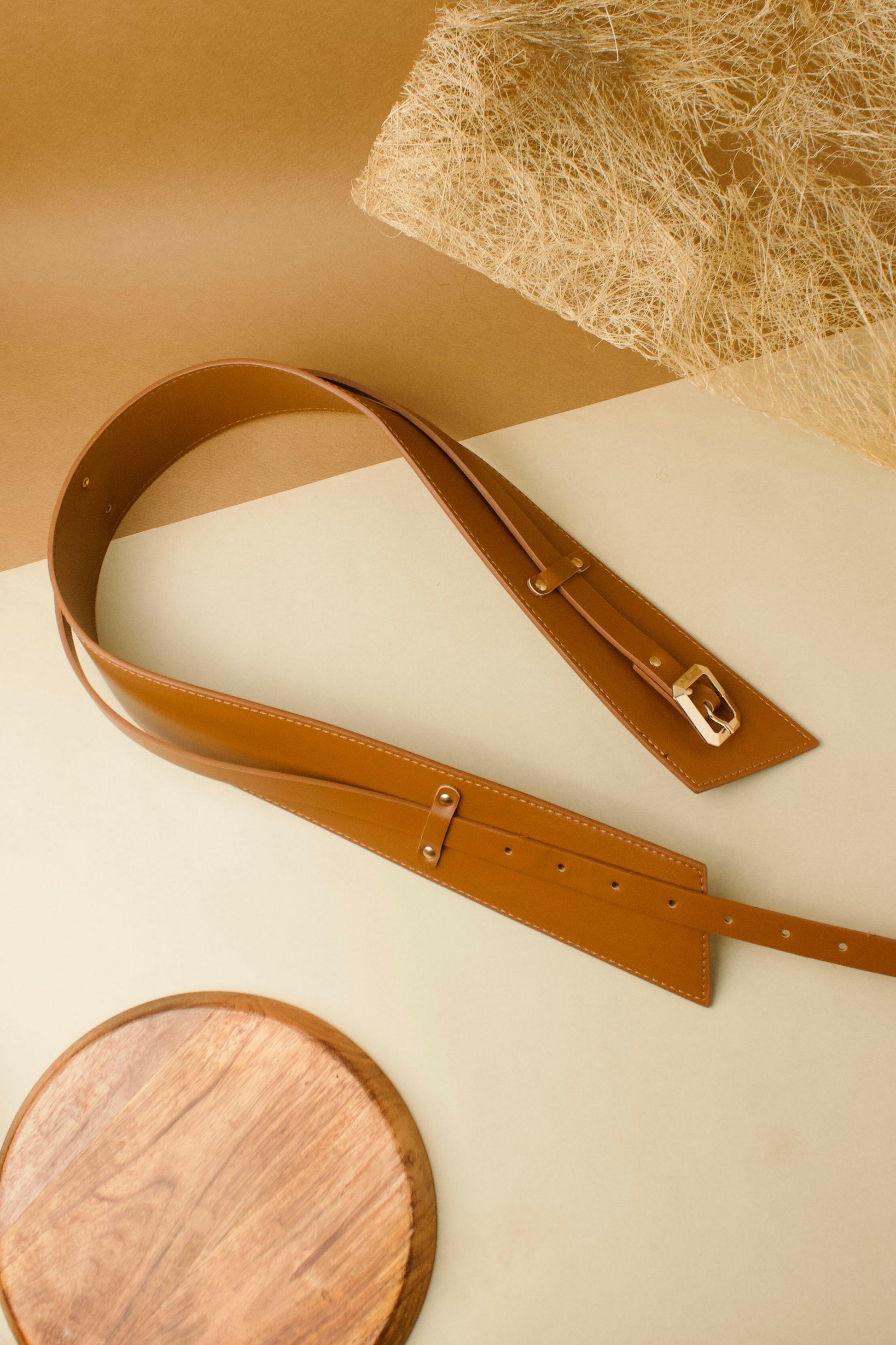 Criss Cross Belt | Tan.