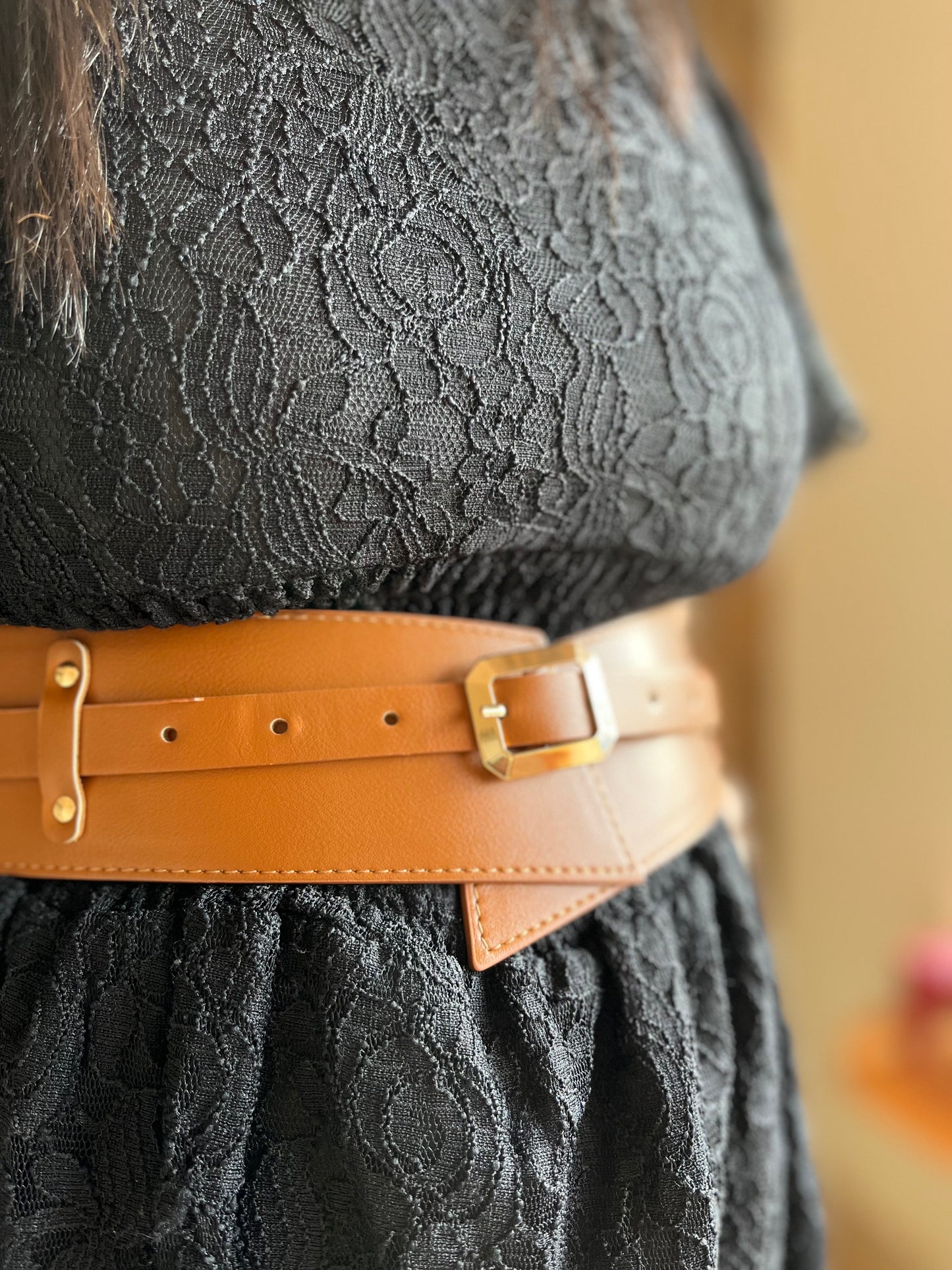 Criss Cross Belt | Tan.